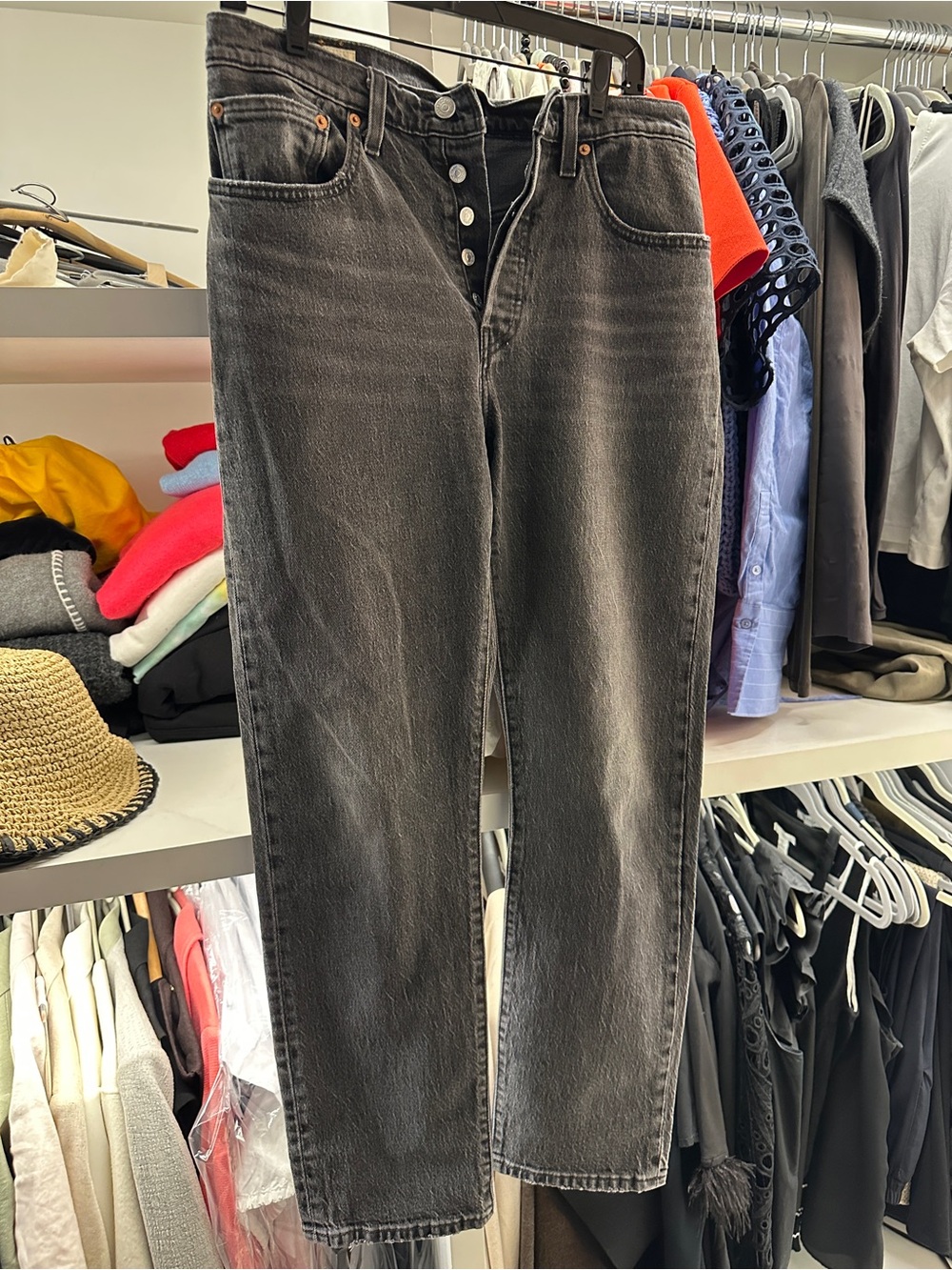Levi's Men's Charcoal Straight Jeans